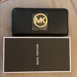 Michael Kors wallet